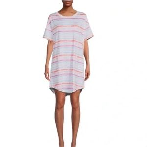 Secret Treasures Sleep-shirt  2X / 3X Women’s plus sizes Pajamas stripes